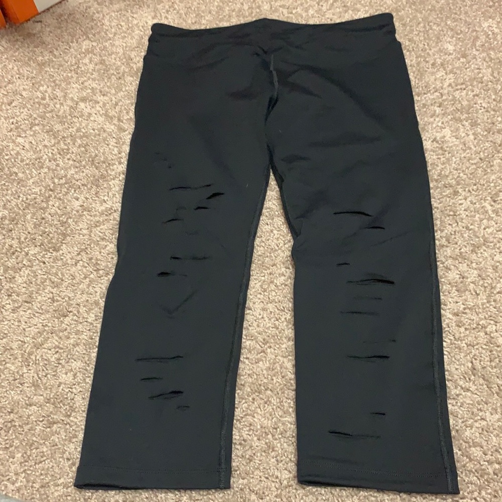 Lorna Jane yoga pants